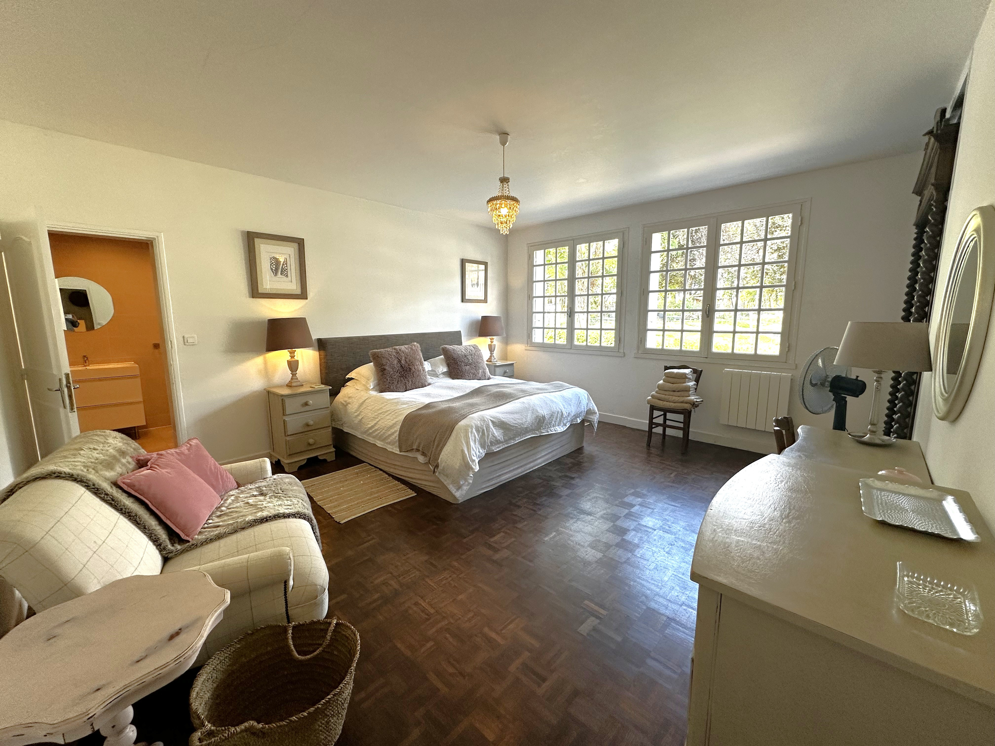 5 Bed, 1 Bath, HouseFor Sale, Levignac de guyenne, Lot-et-Garonne, Aquitaine, 47120