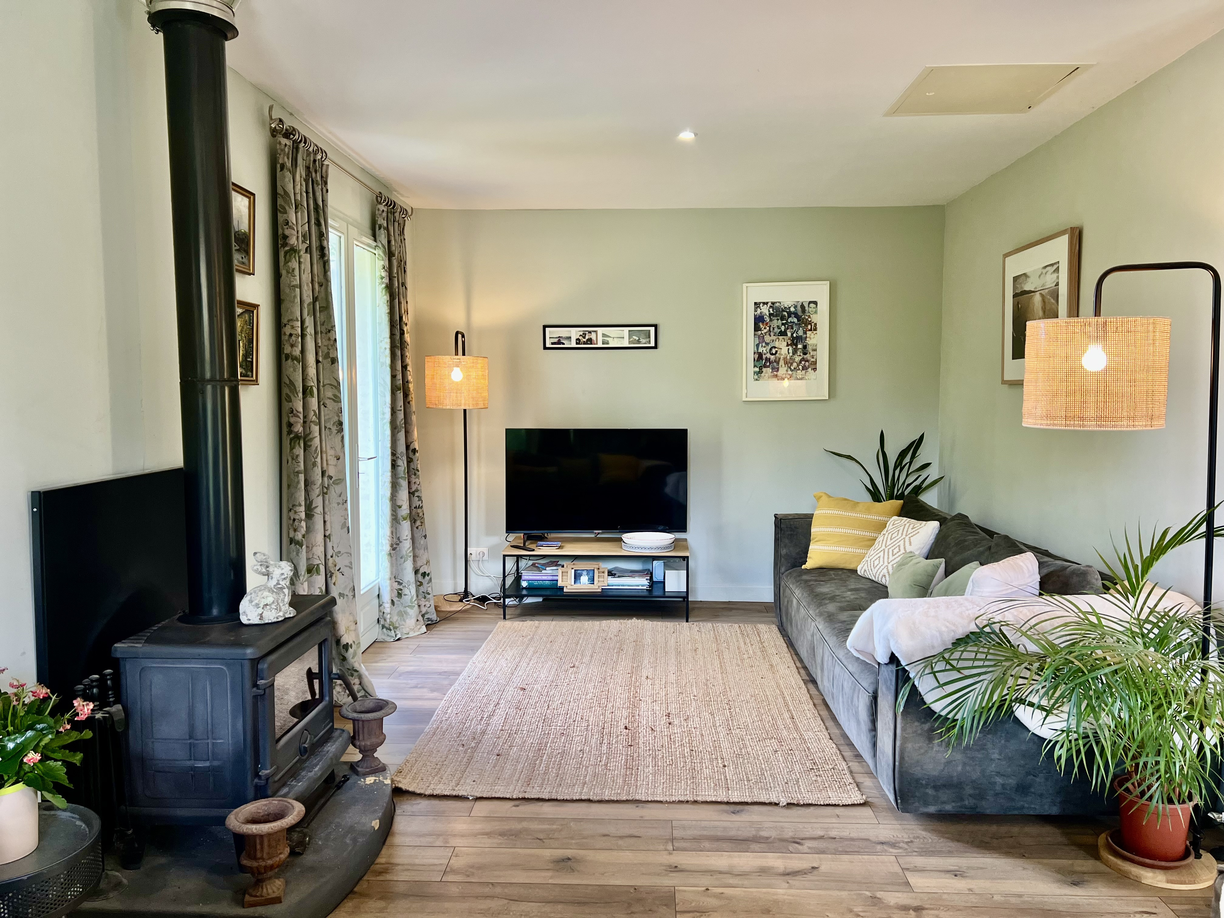 2 Bed, 2 Bath, HouseFor Sale, Monpazier, Dordogne, Aquitaine, 24540