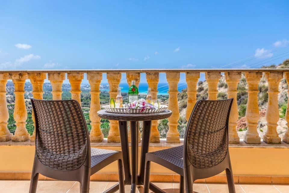 4 Bed, 3 Bath, HouseFor Sale, Kissonerga, Paphos 4 Bed, 3 Bath, HouseFor Sale, Kissonerga, Paphos