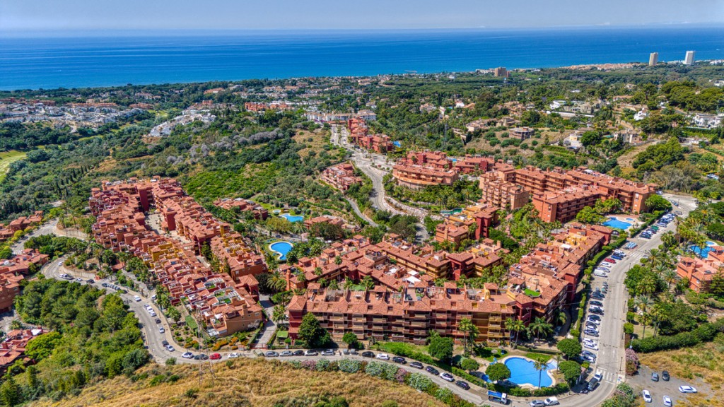 2 Bed, 2 Bath, ApartmentFor Sale, Marbella, Malaga