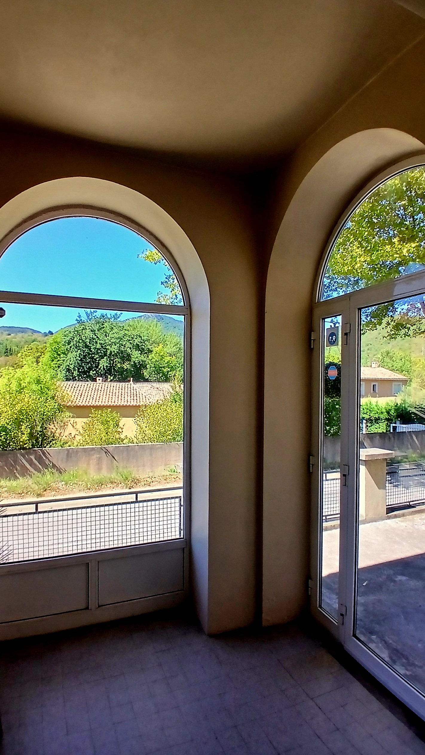 4 Bed, 1 Bath, HouseFor Sale, Limoux, Aude, Languedoc-Roussillon, 11300