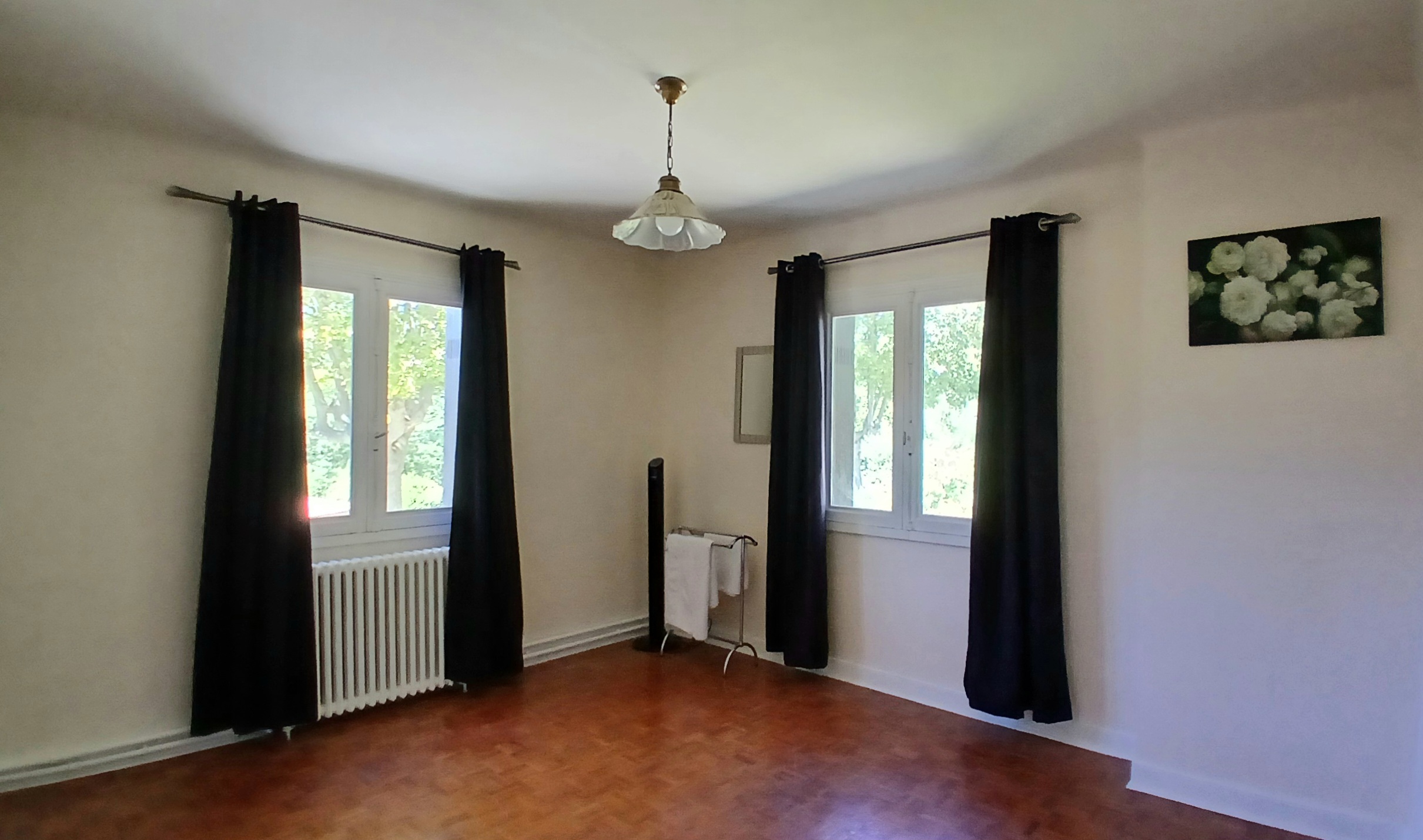 4 Bed, 1 Bath, HouseFor Sale, Limoux, Aude, Languedoc-Roussillon, 11300