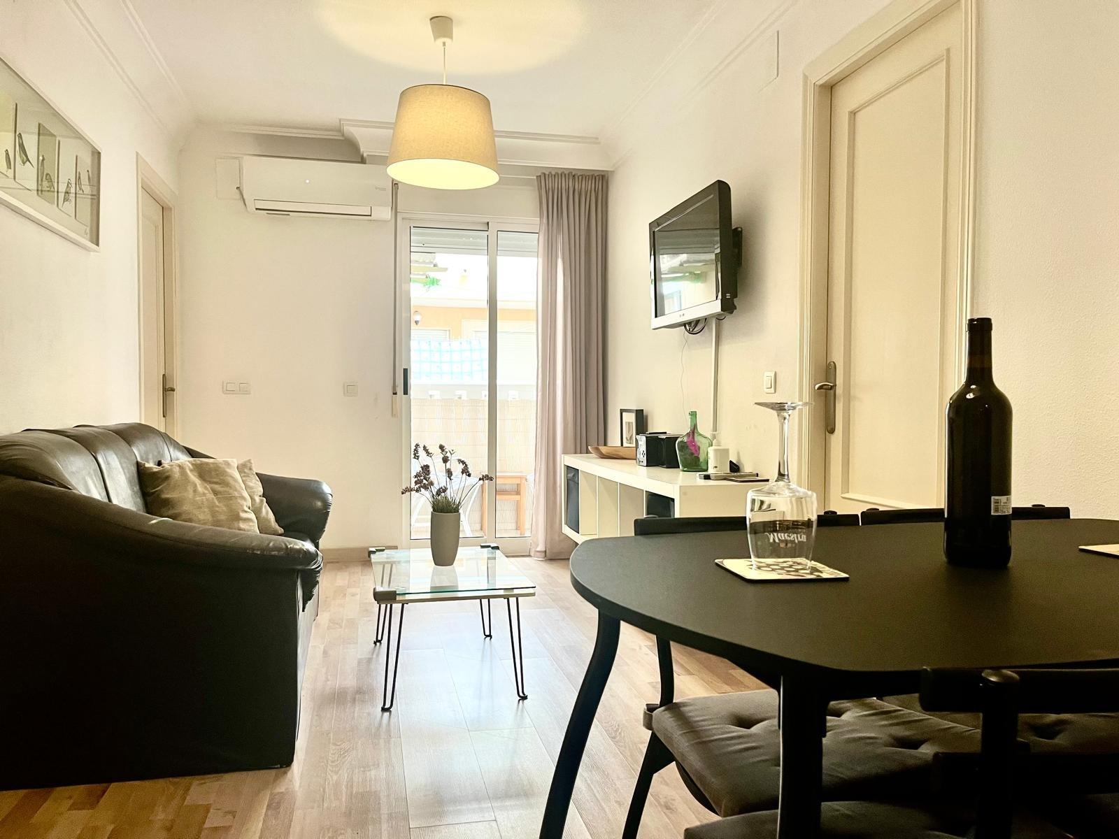 2 Bed, 1 Bath, ApartmentFor Sale, Torrevieja, Alicante