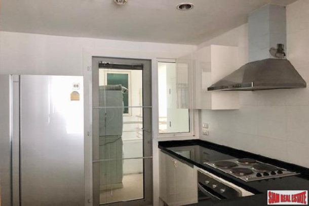 3 Bed, 3 Bath, ApartmentFor Sale, Phrom Phong, Bangkok