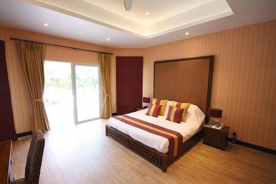 North - Hua Hin, Prachuap Khiri Khan, ,3 BathroomsBathrooms,For Sale,North - Hua Hin,16602-18517-HHLZ25014648