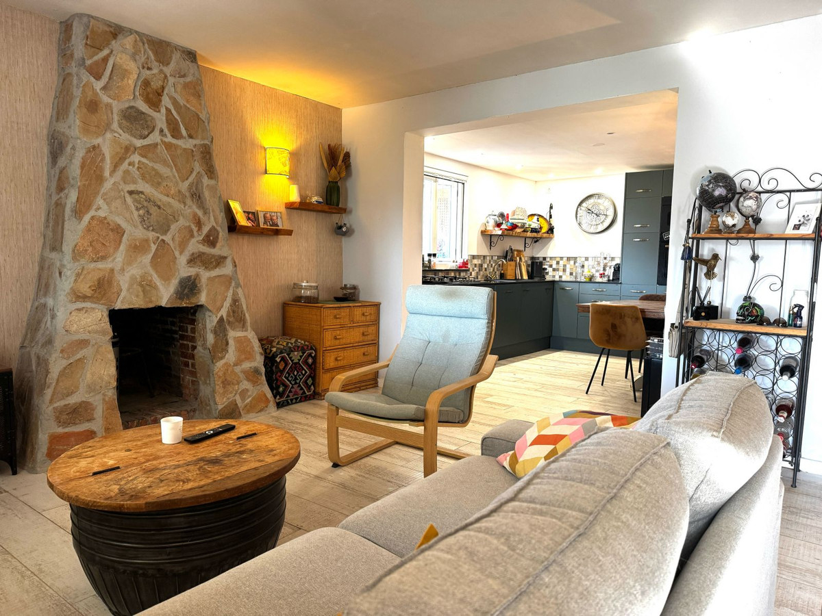 2 Bed, 1 Bath, HouseFor Sale, Alhaurin el Grande, Malaga