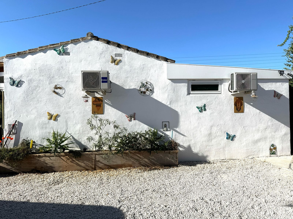 2 Bed, 1 Bath, HouseFor Sale, Alhaurin el Grande, Malaga