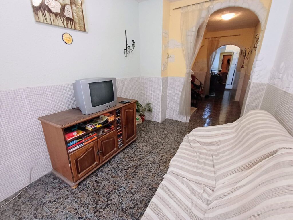 1 Bed, 2 Bath, HouseFor Sale, Oliva, Valencia, 46780