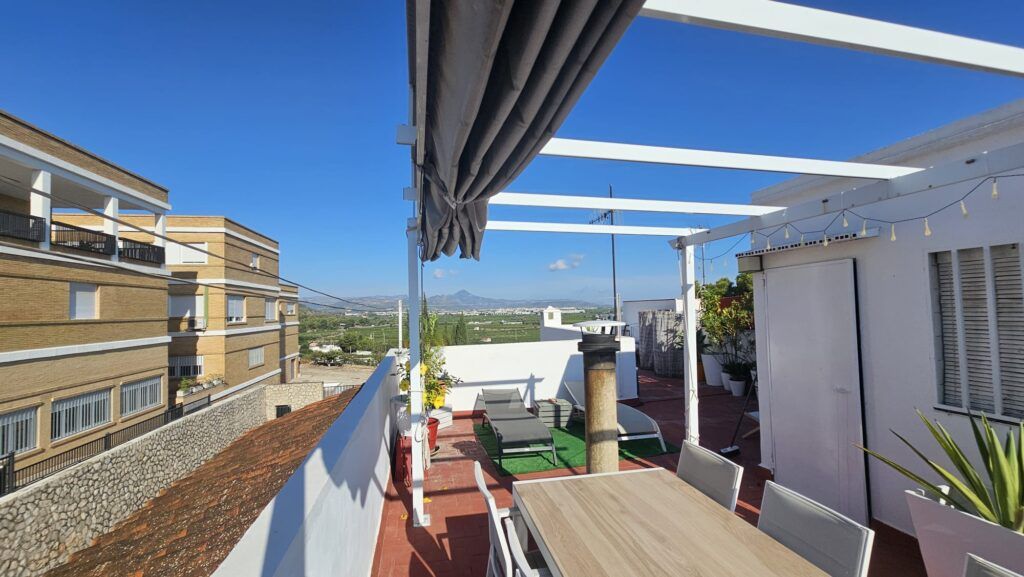 5 Bed, 2 Bath, HouseFor Sale, Oliva, Valencia, 46780