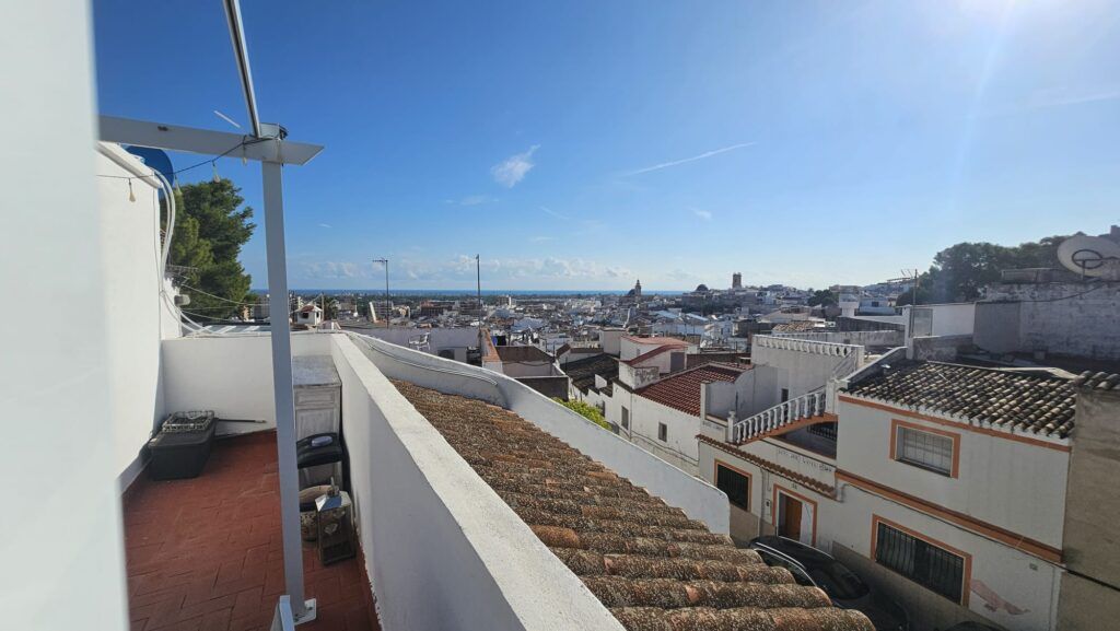 5 Bed, 2 Bath, HouseFor Sale, Oliva, Valencia, 46780