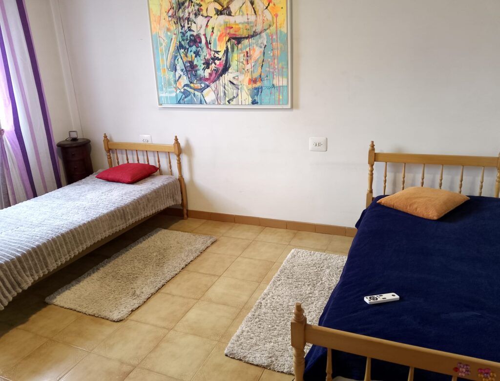 5 Bed, 2 Bath, HouseFor Sale, Oliva, Valencia, 46780