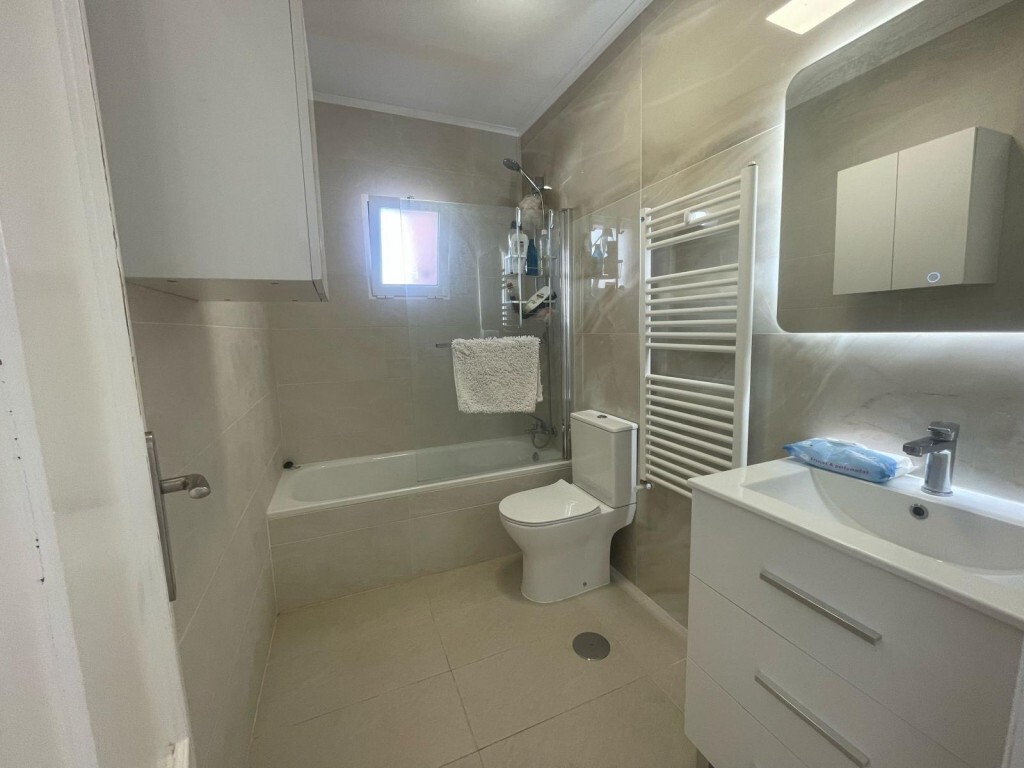 5 Bed, 2 Bath, HouseFor Sale, Playa Flamenca, Alicante, 03189 5 Bed, 2 Bath, HouseFor Sale, Playa Flamenca, Alicante, 03189