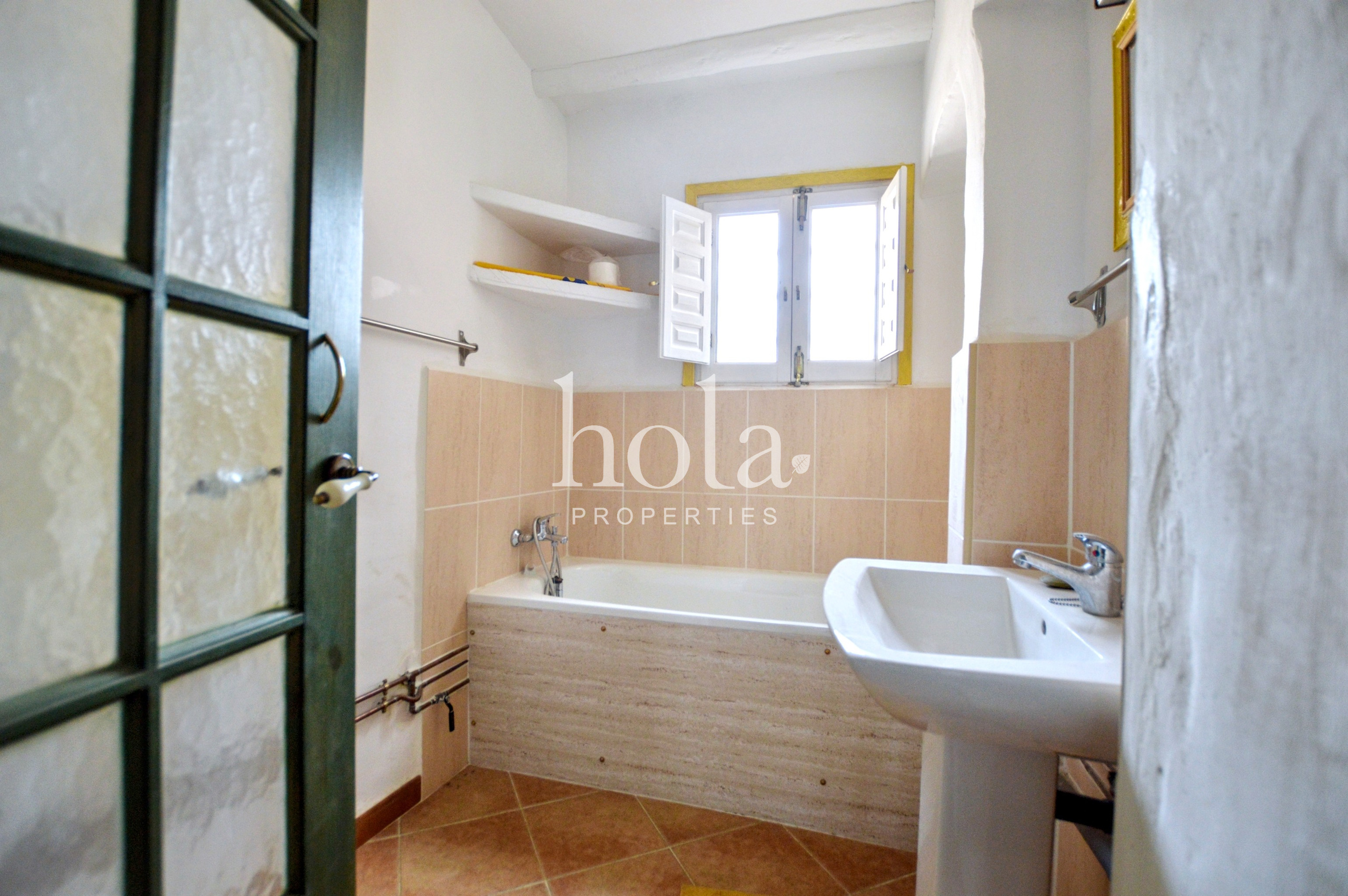 2 Bed, 1 Bath, HouseFor Sale, Orgiva, Granada