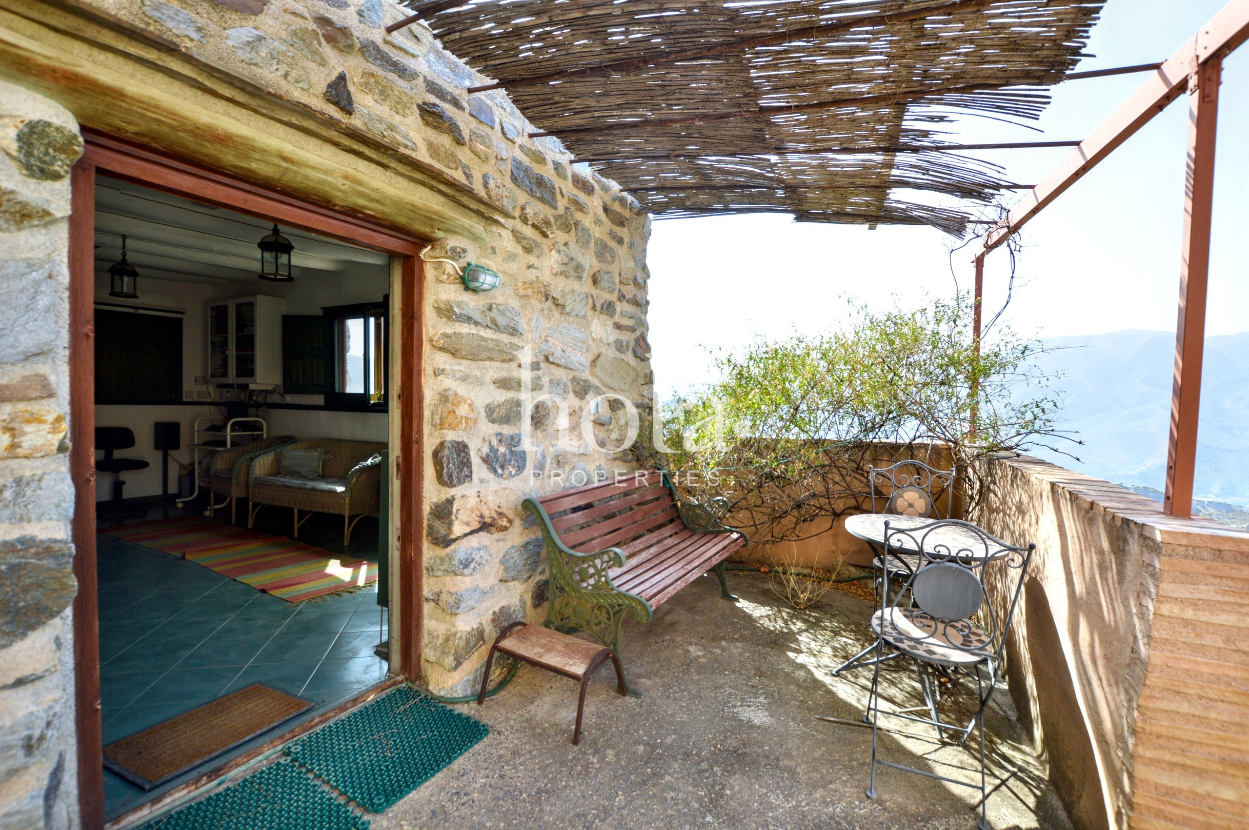 2 Bed, 1 Bath, HouseFor Sale, Orgiva, Granada