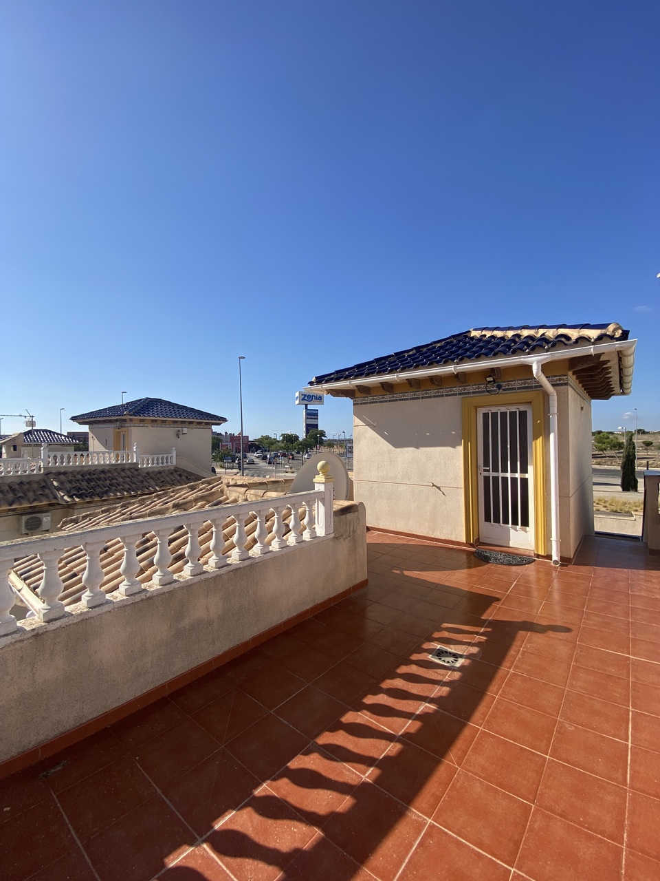 5 Bed, 3 Bath, HouseFor Sale, La Zenia, Alicante, 03189