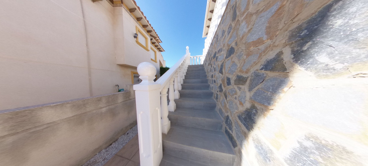 5 Bed, 3 Bath, HouseFor Sale, La Zenia, Alicante, 03189