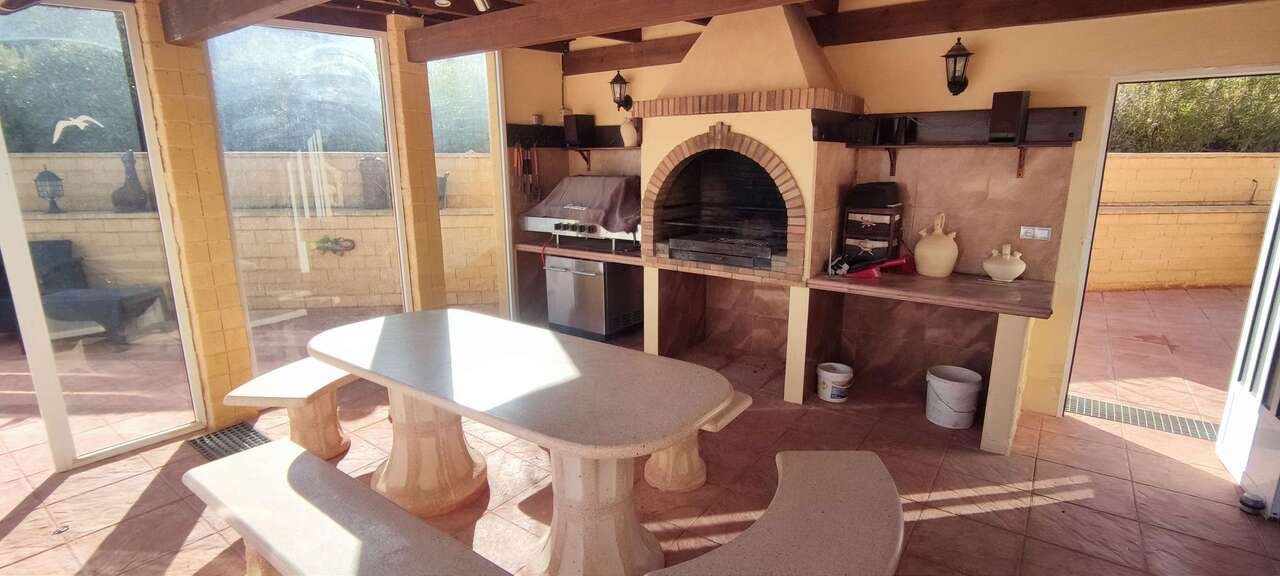 3 Bed, 2 Bath, HouseFor Sale, Pinoso, Alicante, 03650