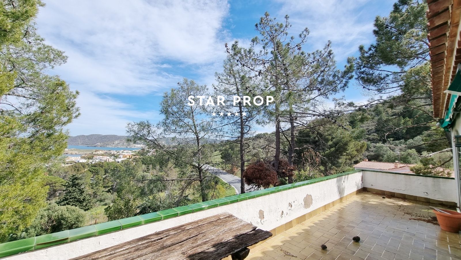 3 Bed, 2 Bath, HouseFor Sale, El Port de la Selva, Girona