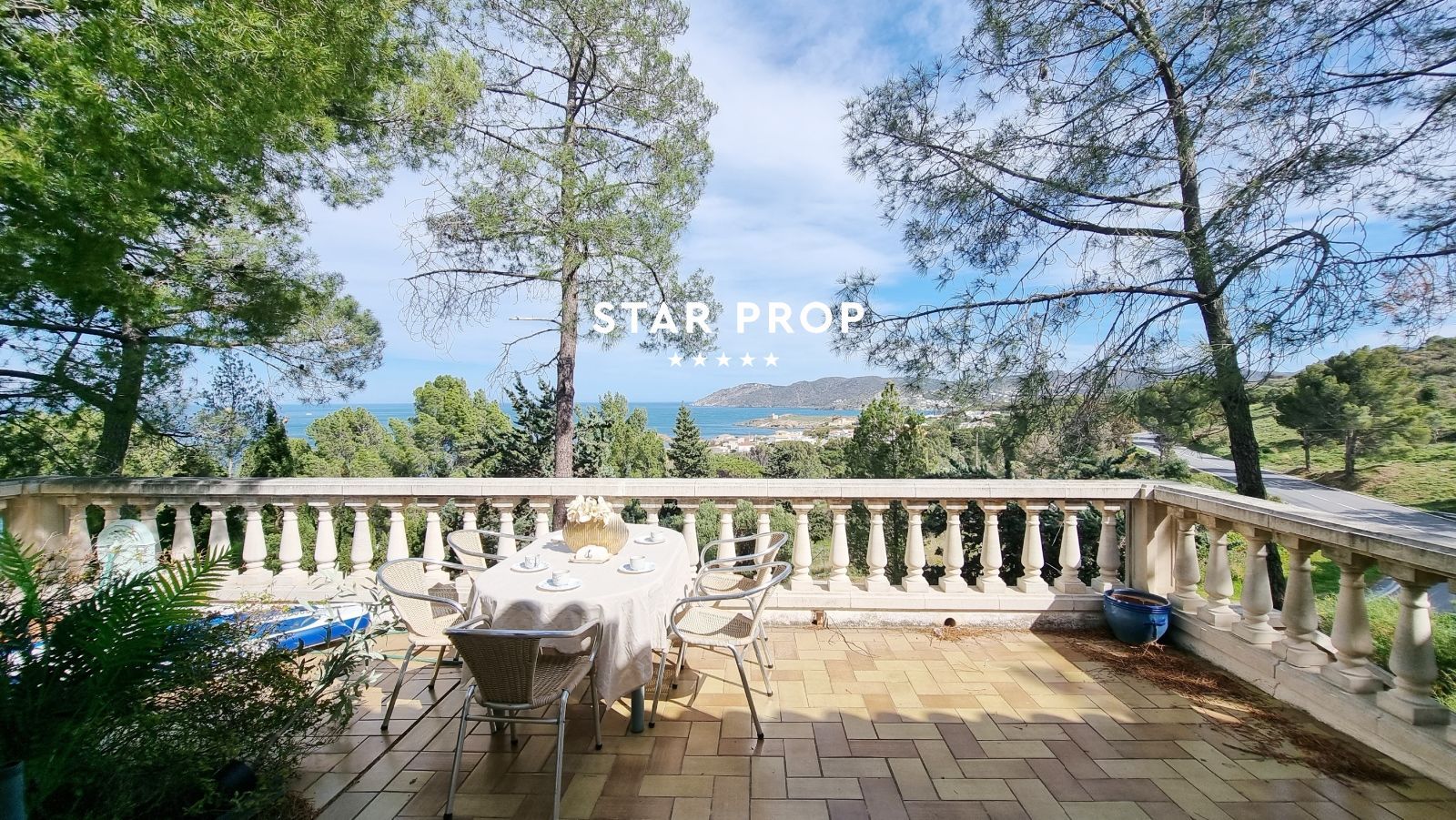 3 Bed, 2 Bath, HouseFor Sale, El Port de la Selva, Girona