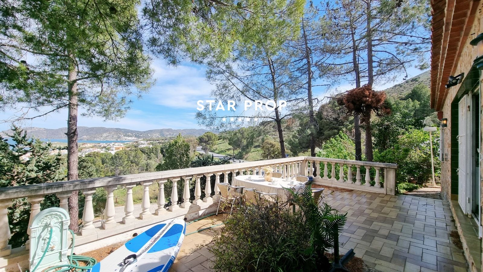 3 Bed, 2 Bath, HouseFor Sale, El Port de la Selva, Girona