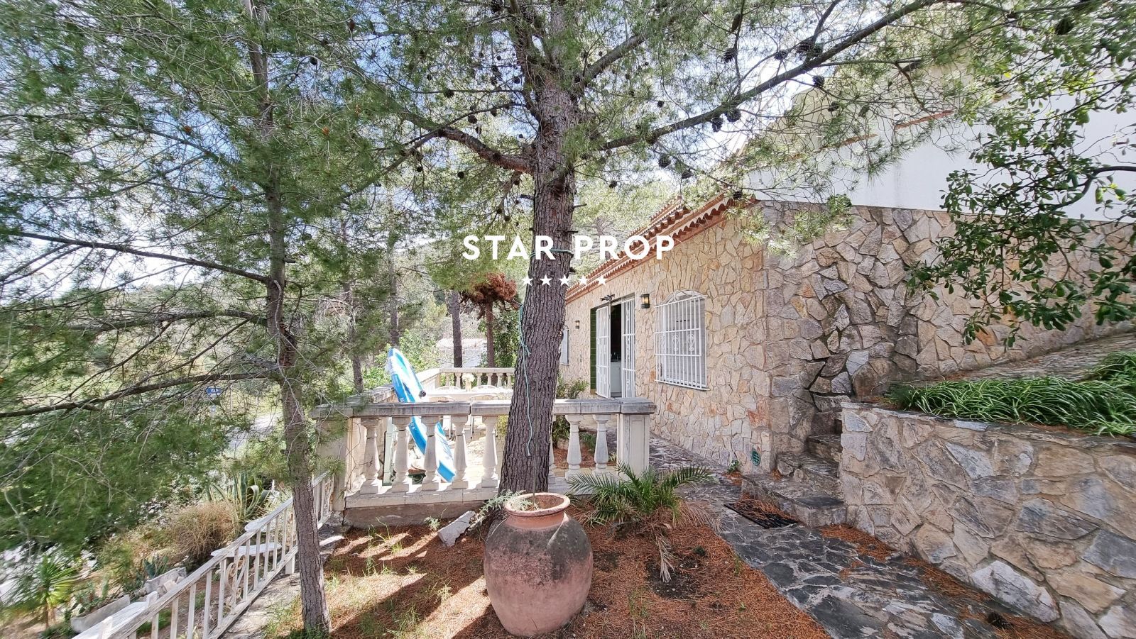 3 Bed, 2 Bath, HouseFor Sale, El Port de la Selva, Girona