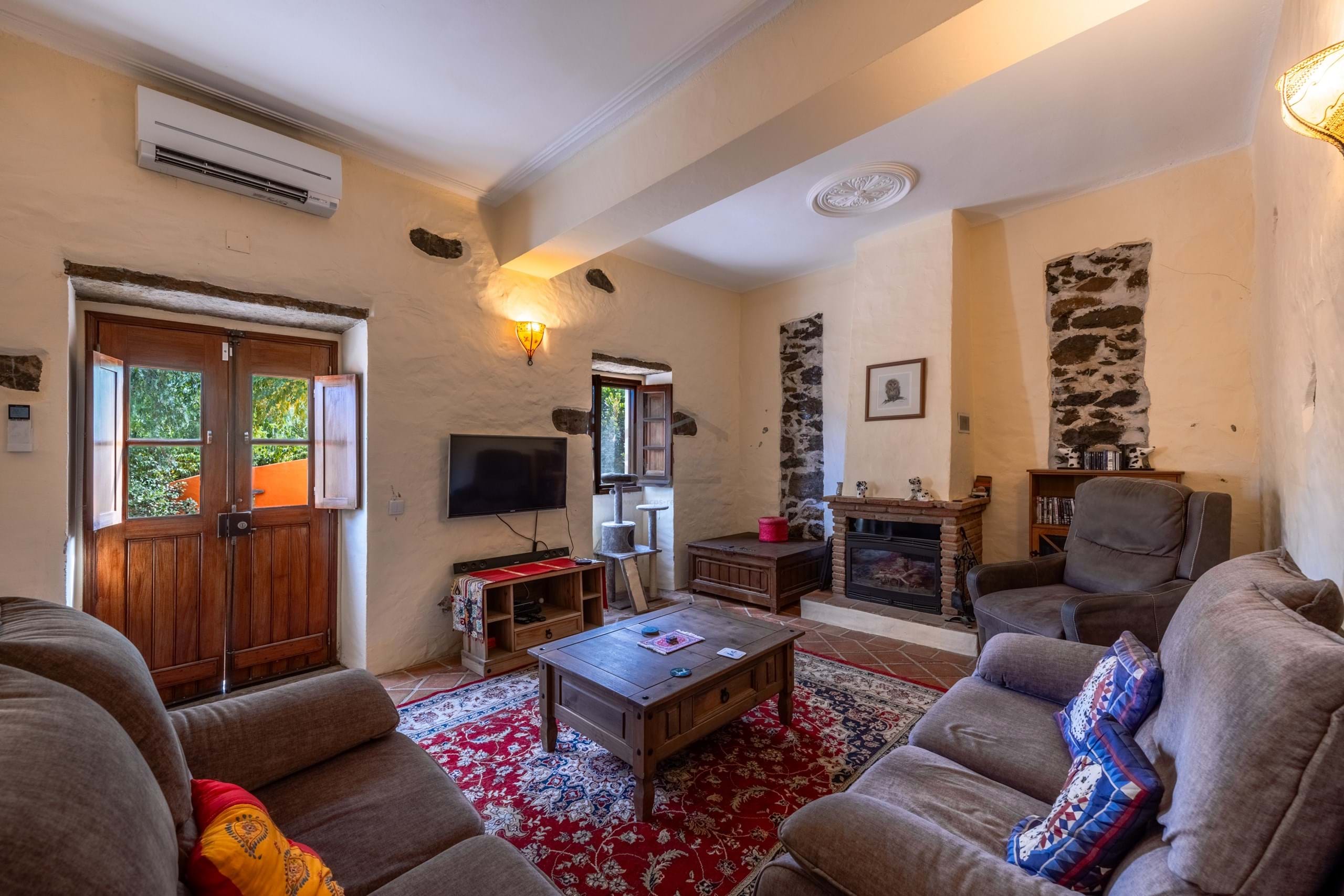 7 Bed, 5 Bath, HouseFor Sale, Sao Bras De Alportel, Faro, 8150-041