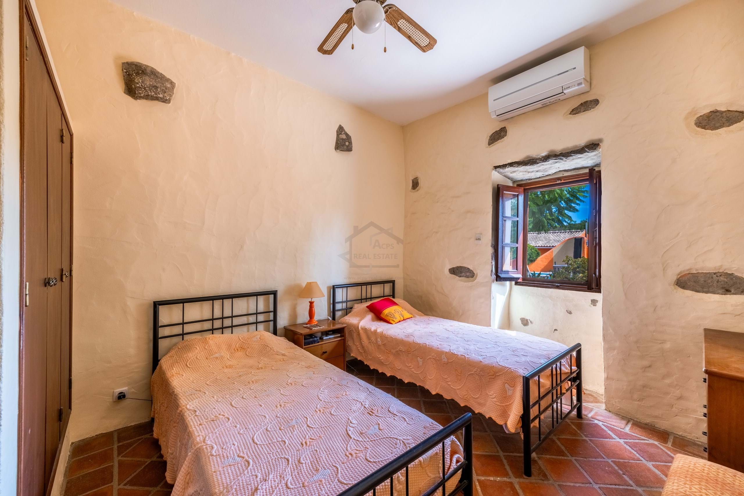 7 Bed, 5 Bath, HouseFor Sale, Sao Bras De Alportel, Faro, 8150-041