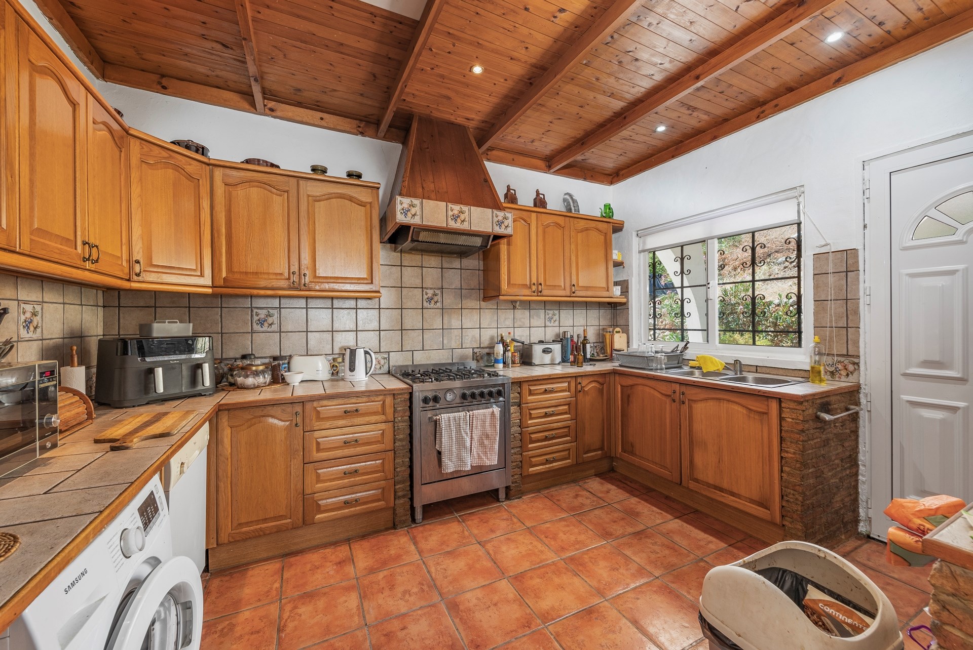 3 Bed, 2 Bath, HouseFor Sale, Loulé, Faro, 8100 3 Bed, 2 Bath, HouseFor Sale, Loulé, Faro, 8100