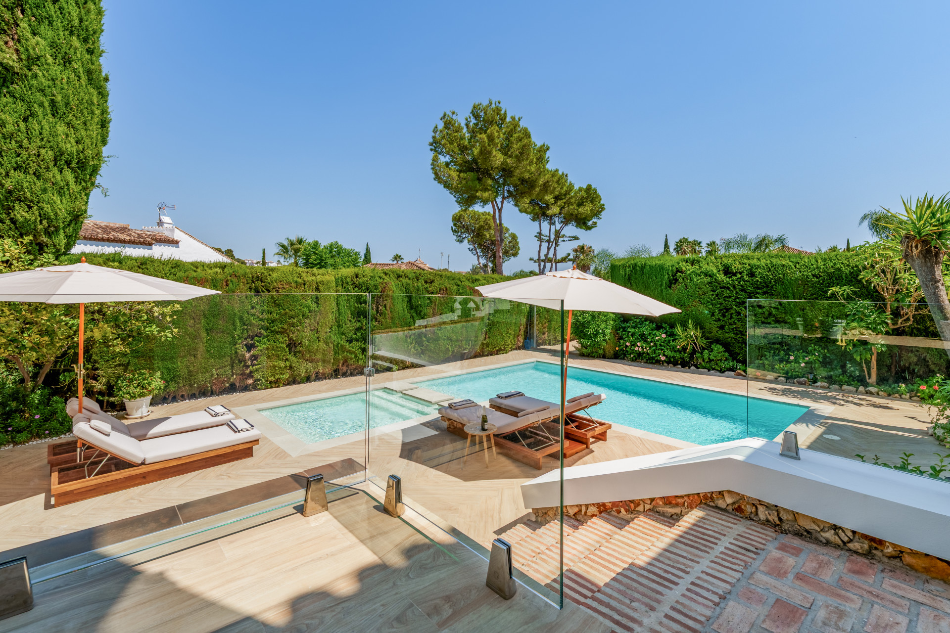 4 Bed, 3 Bath, HouseFor Sale, Marbella, Malaga