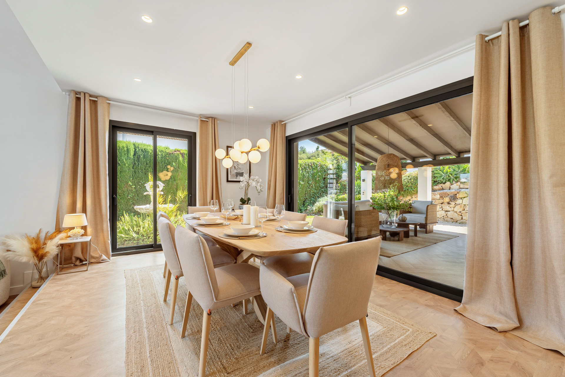 4 Bed, 3 Bath, HouseFor Sale, Marbella, Malaga