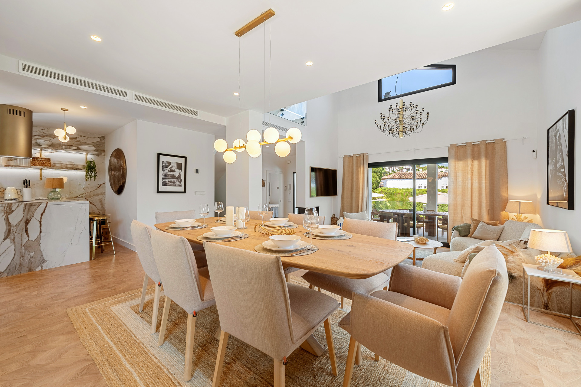 4 Bed, 3 Bath, HouseFor Sale, Marbella, Malaga