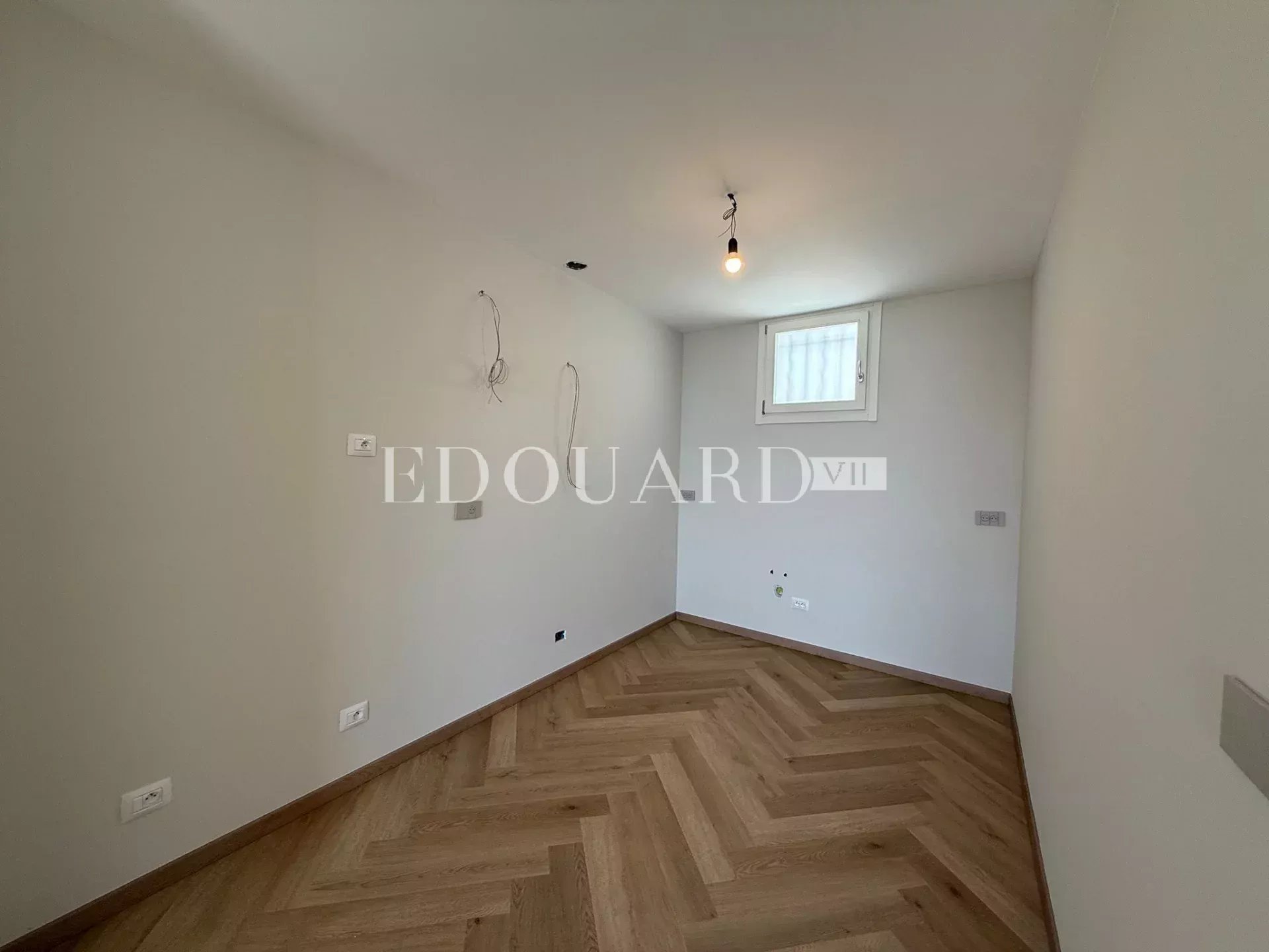 2 Bed, 1 Bath, ApartmentFor Sale, Roquebrune-Cap-Martin, Alpes-Maritimes