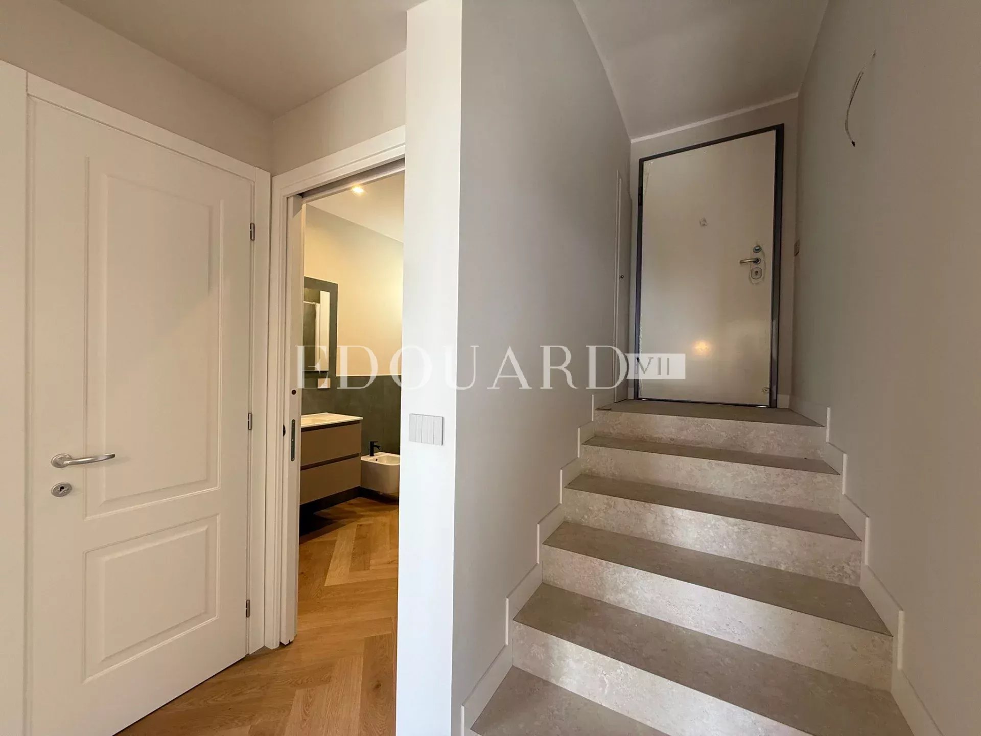 2 Bed, 1 Bath, ApartmentFor Sale, Roquebrune-Cap-Martin, Alpes-Maritimes