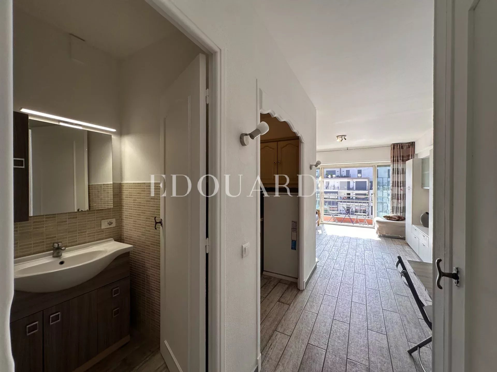 1 Bath, ApartmentFor Sale, Menton, Alpes-Maritimes