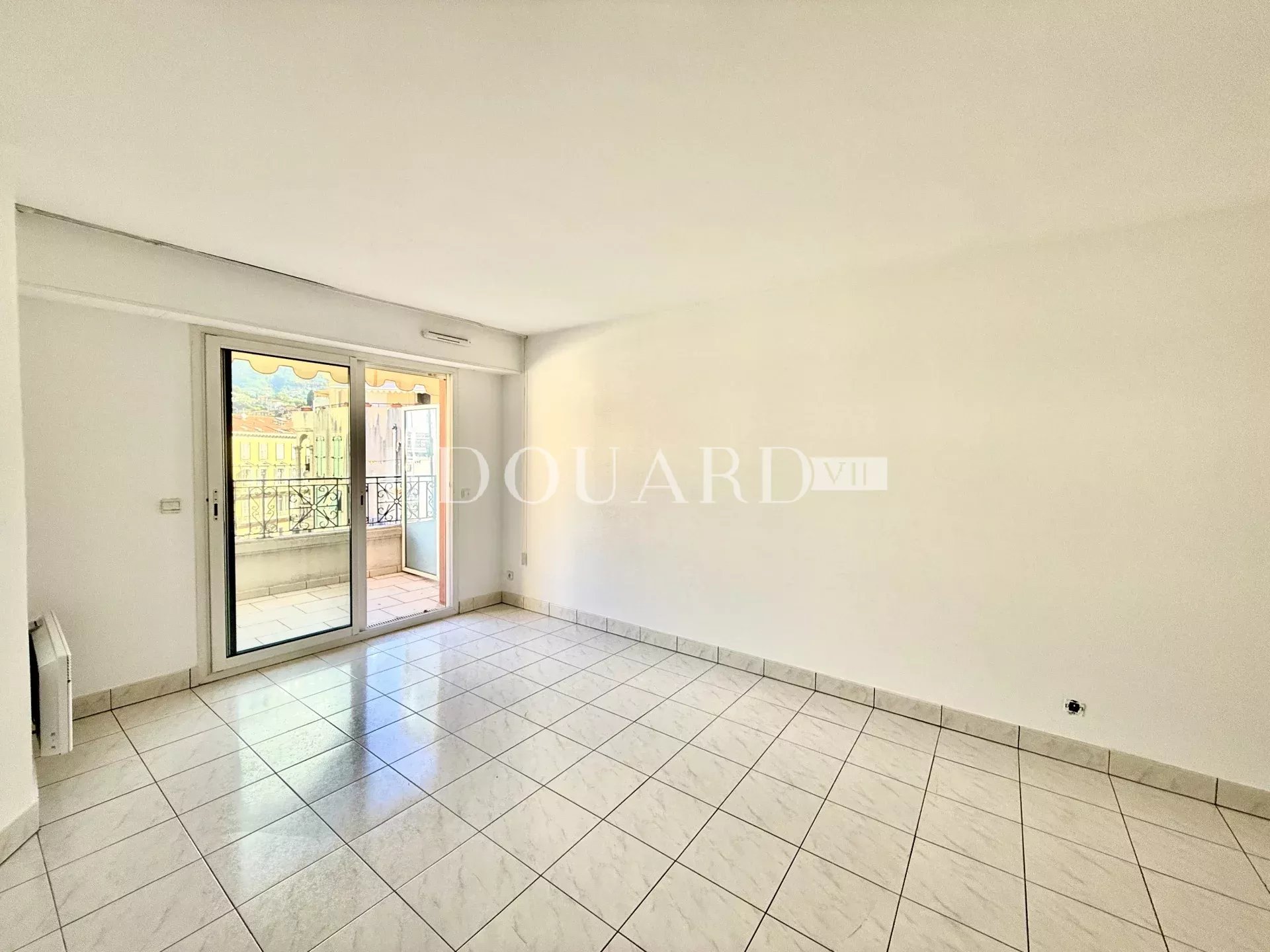 1 Bed, 1 Bath, ApartmentFor Sale, Menton, Alpes-Maritimes