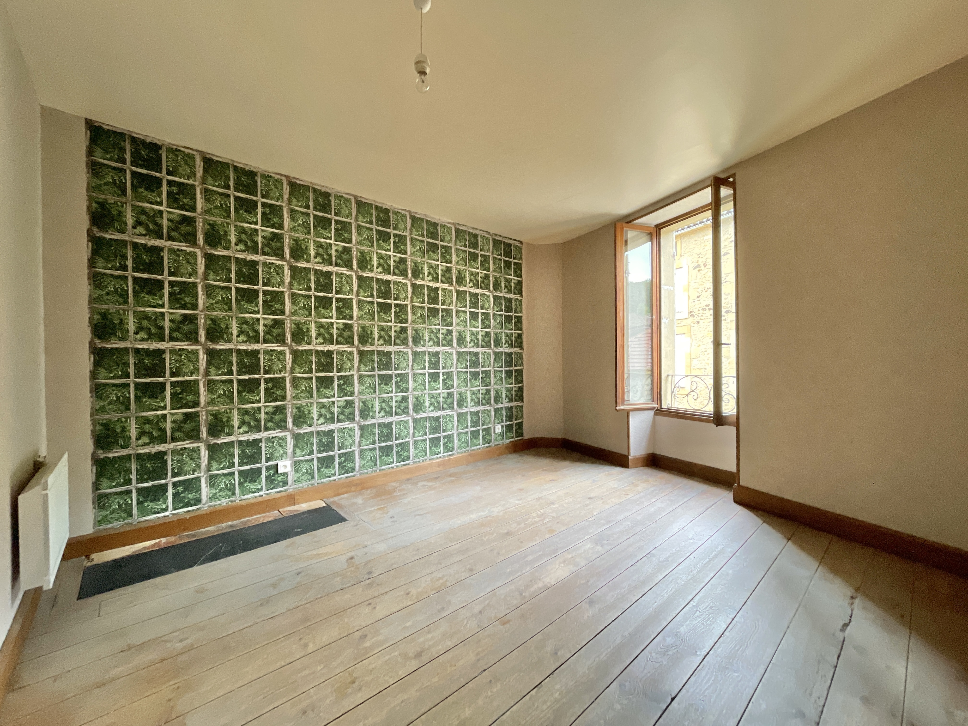 6 Bed, 1 Bath, HouseFor Sale, Le buisson de cadouin, Dordogne, Aquitaine, 24480