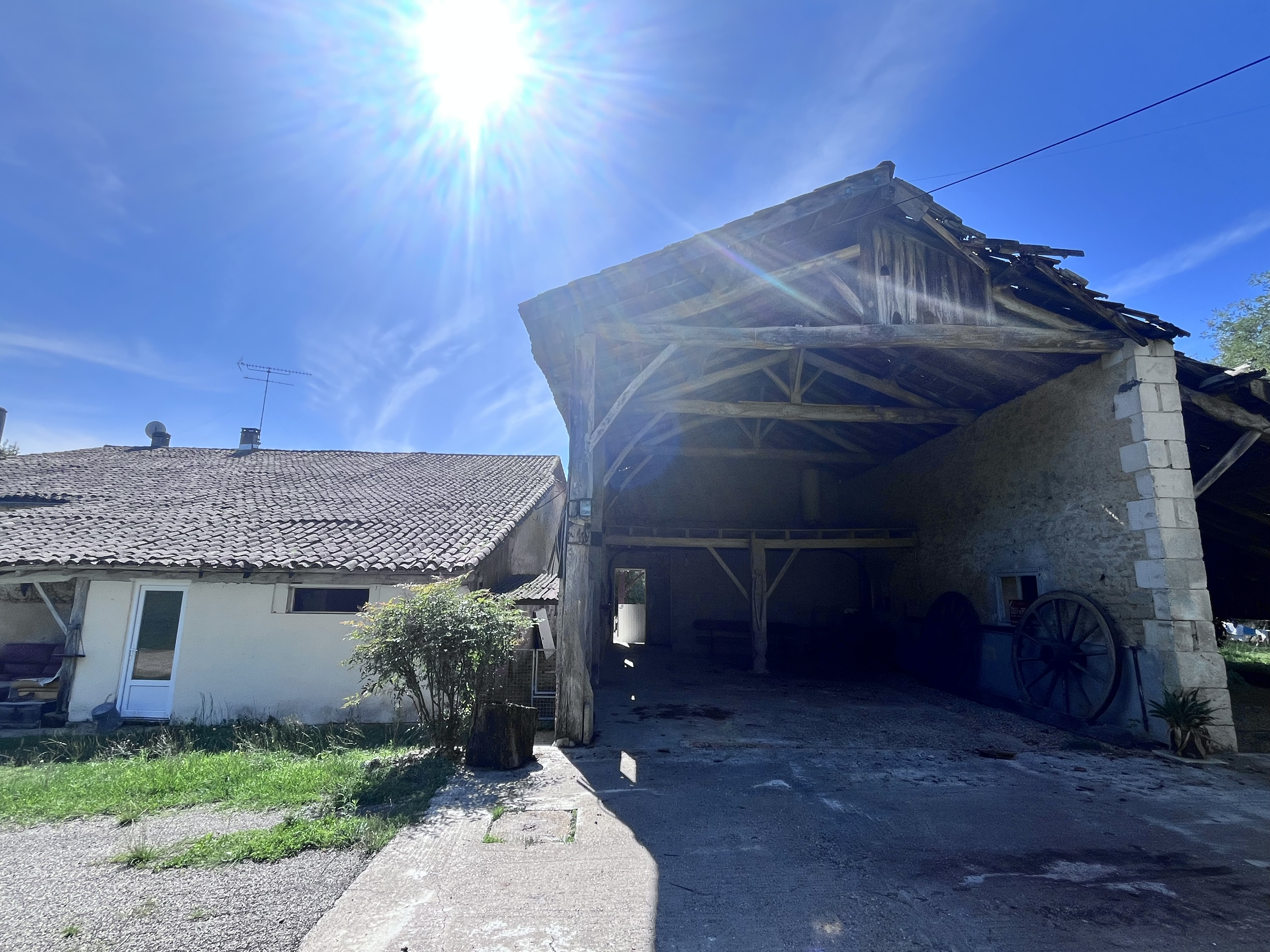 5 Bed, 1 Bath, HouseFor Sale, Allemans du dropt, Lot-et-Garonne, Aquitaine, 47800