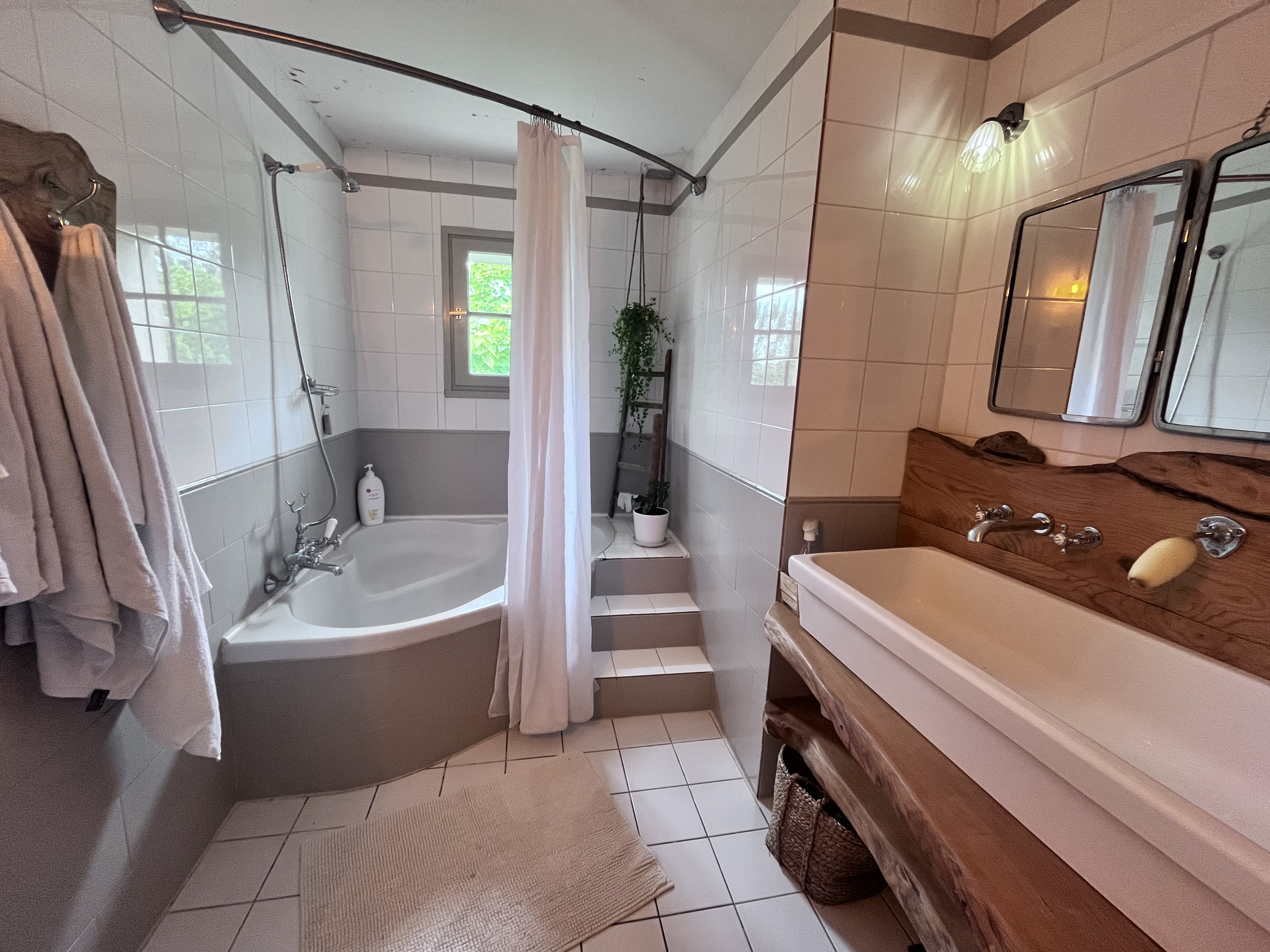 5 Bed, 1 Bath, HouseFor Sale, Allemans du dropt, Lot-et-Garonne, Aquitaine, 47800