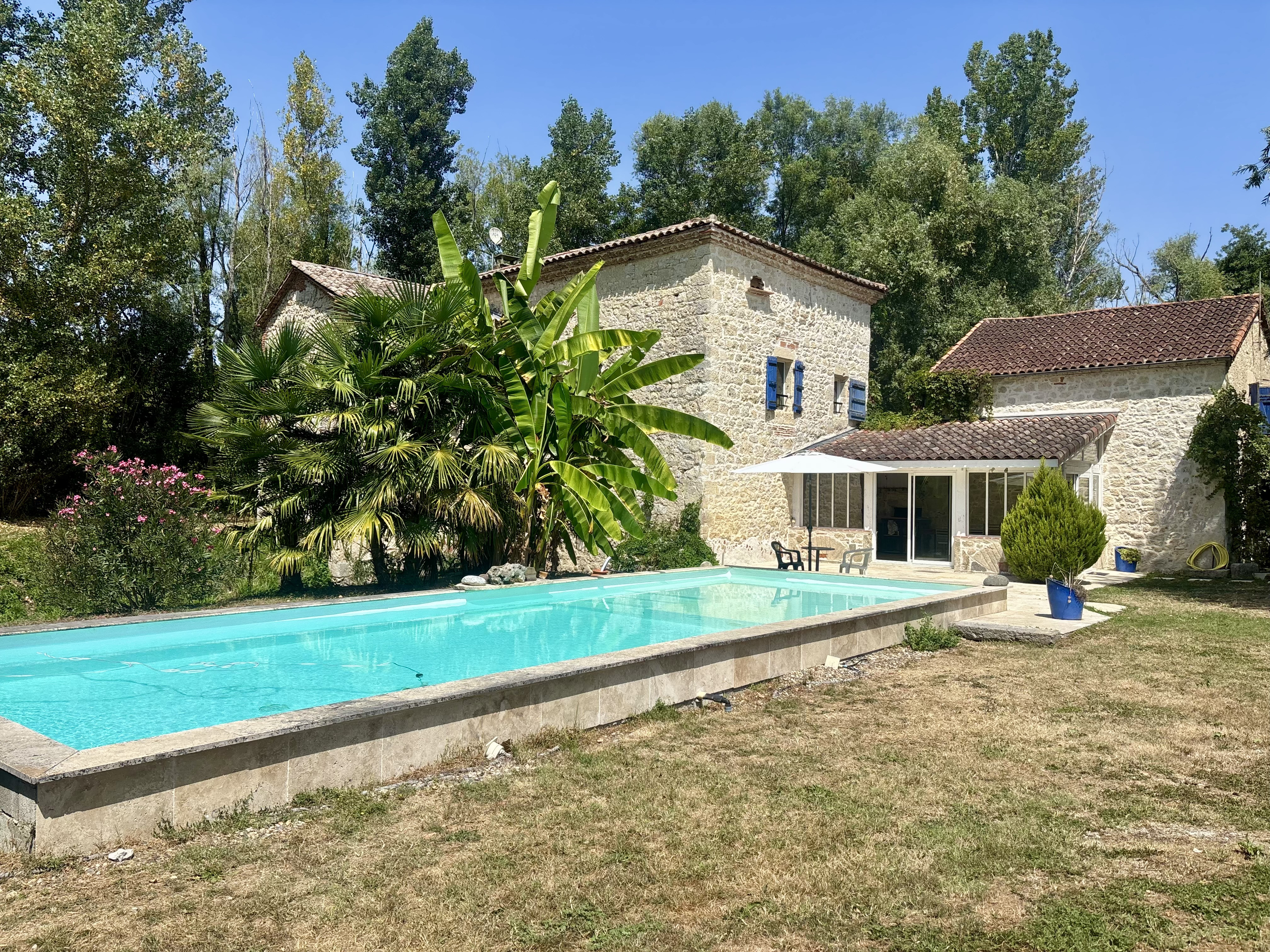 6 Bed, 1 Bath, HouseFor Sale, Pont Du Casse, Lot-et-Garonne, Aquitaine, 47480