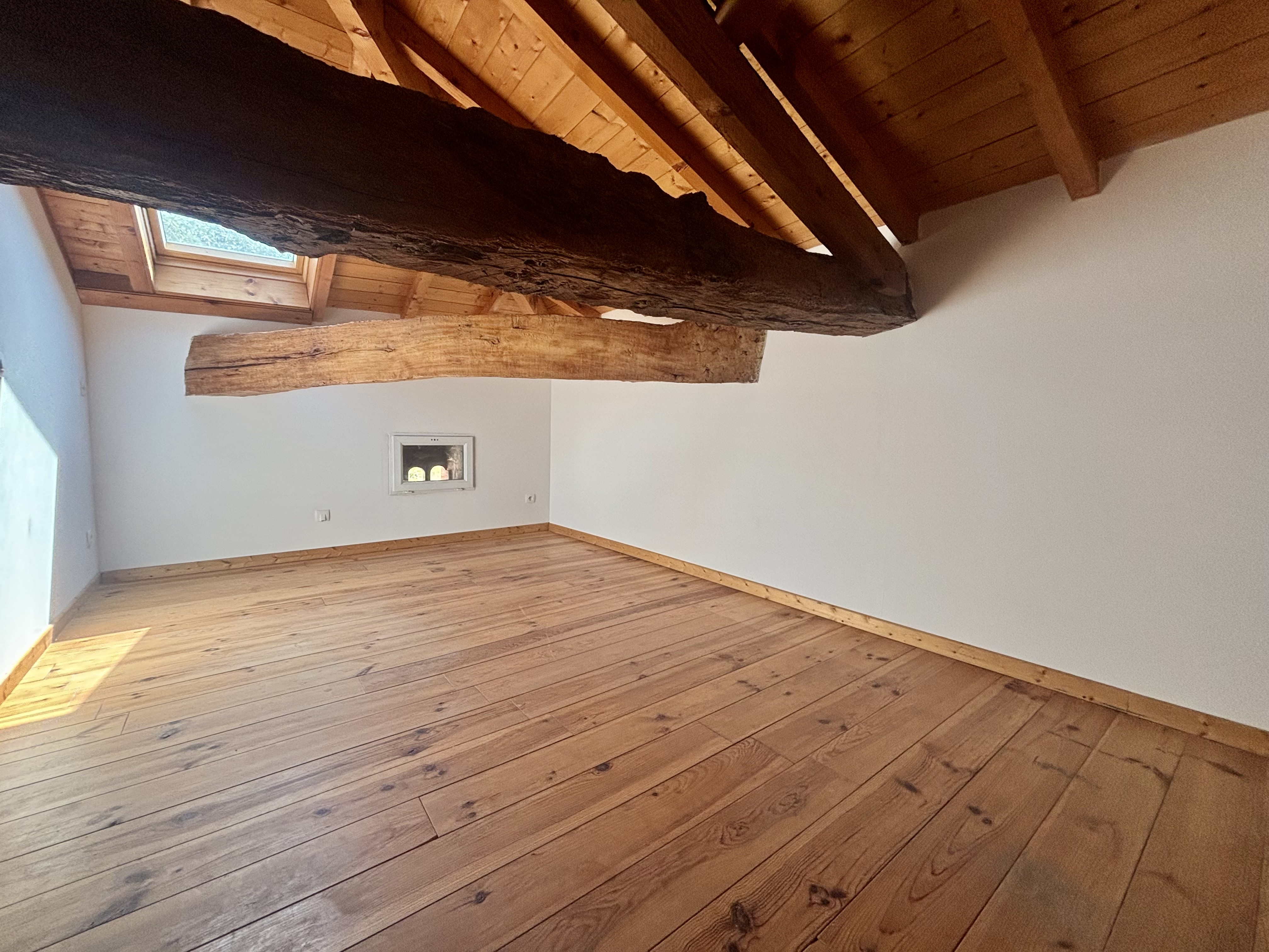 6 Bed, 1 Bath, HouseFor Sale, Pont Du Casse, Lot-et-Garonne, Aquitaine, 47480