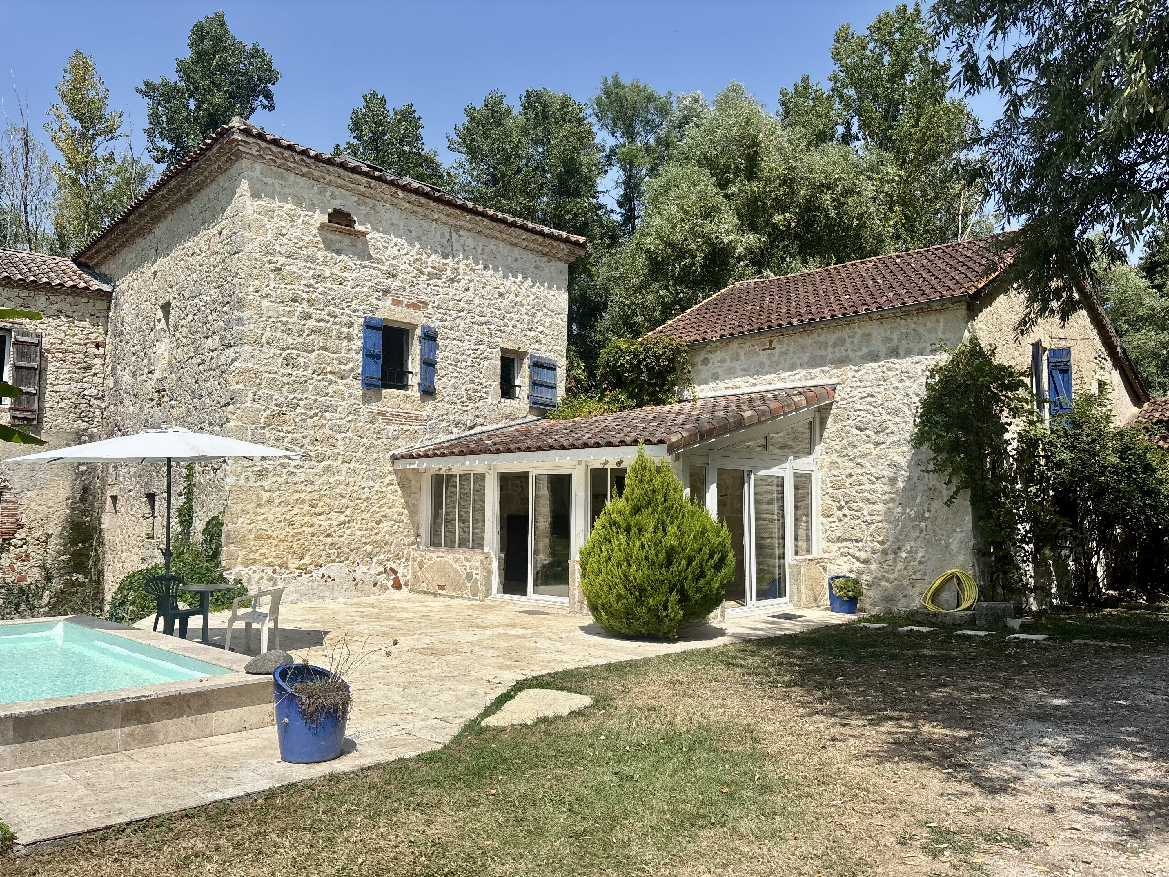 6 Bed, 1 Bath, HouseFor Sale, Pont Du Casse, Lot-et-Garonne, Aquitaine, 47480