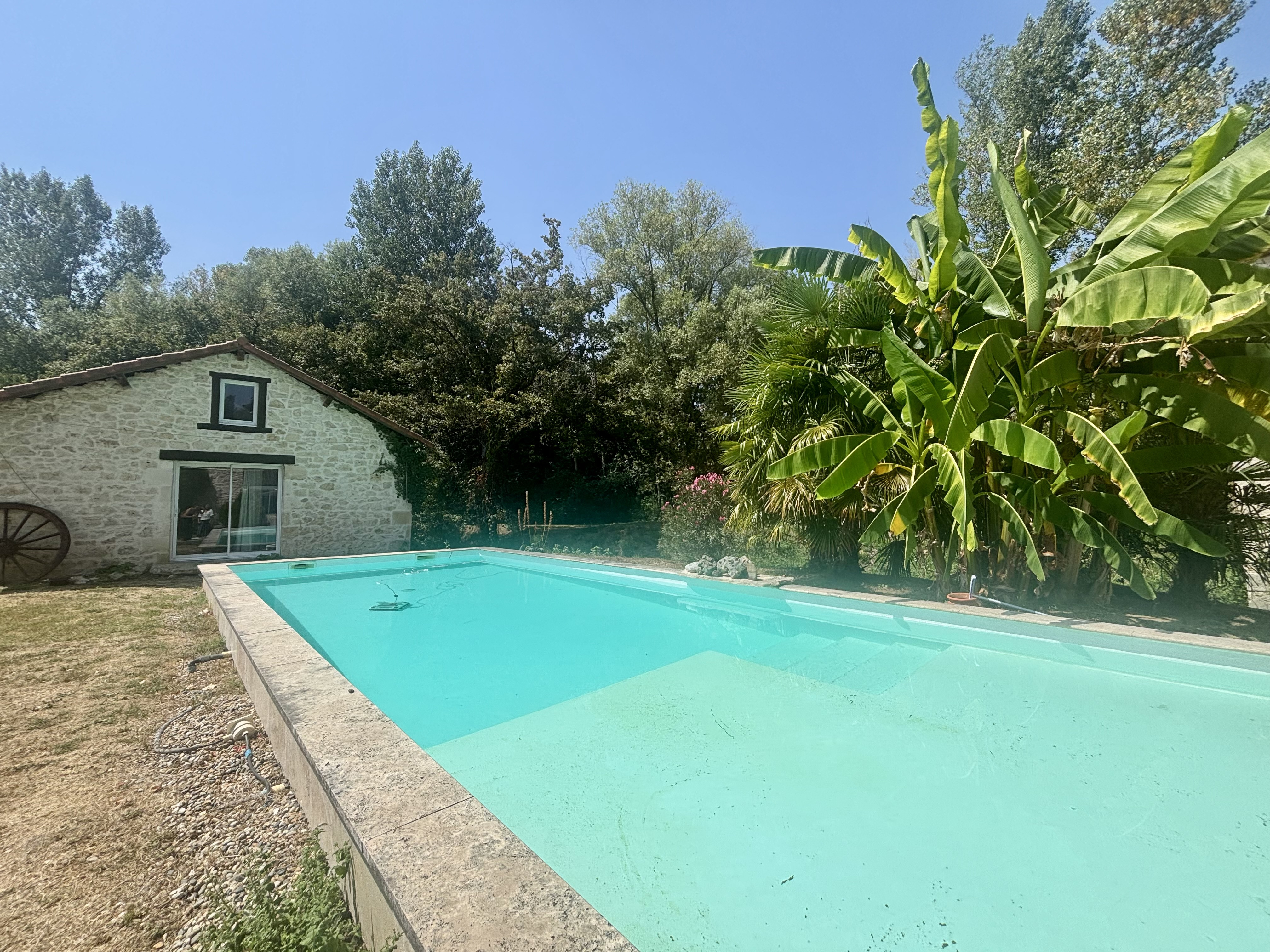 6 Bed, 1 Bath, HouseFor Sale, Pont Du Casse, Lot-et-Garonne, Aquitaine, 47480
