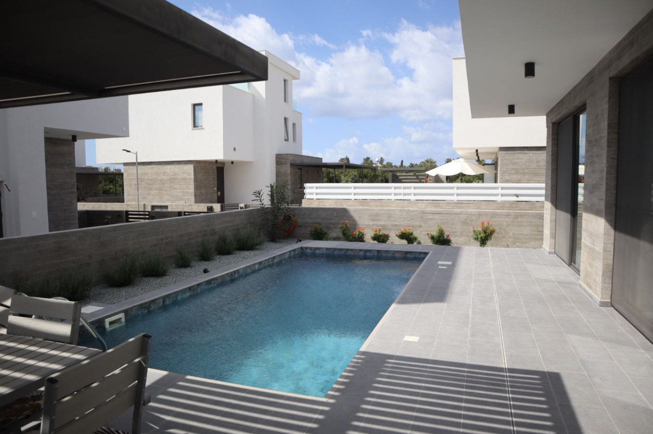 3 Bed, 3 Bath, HouseFor Sale, Geroskipou, Paphos