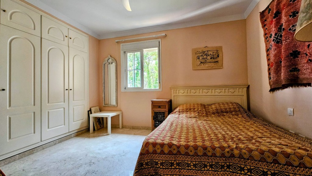 2 Bed, 2 Bath, ApartmentFor Sale, Elviria, Malaga