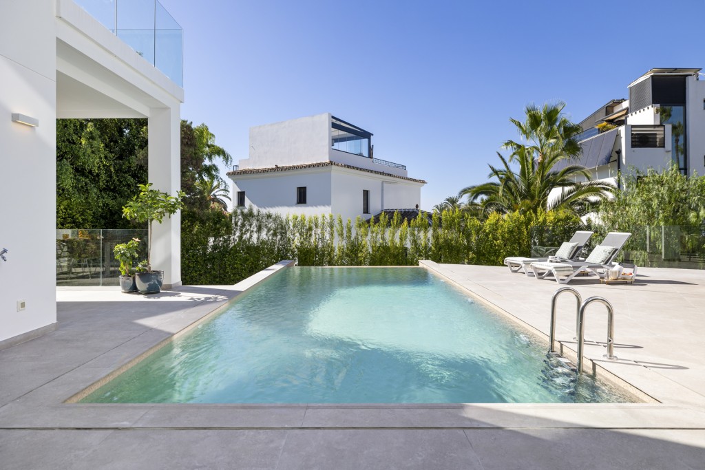 5 Bed, 5 Bath, HouseFor Sale, Marbella, Malaga