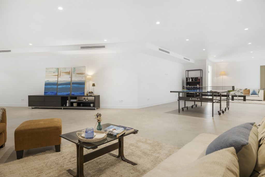 5 Bed, 5 Bath, HouseFor Sale, Marbella, Malaga