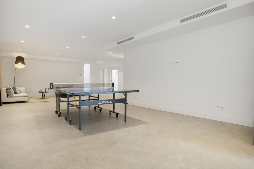 5 Bed, 5 Bath, HouseFor Sale, Marbella, Malaga