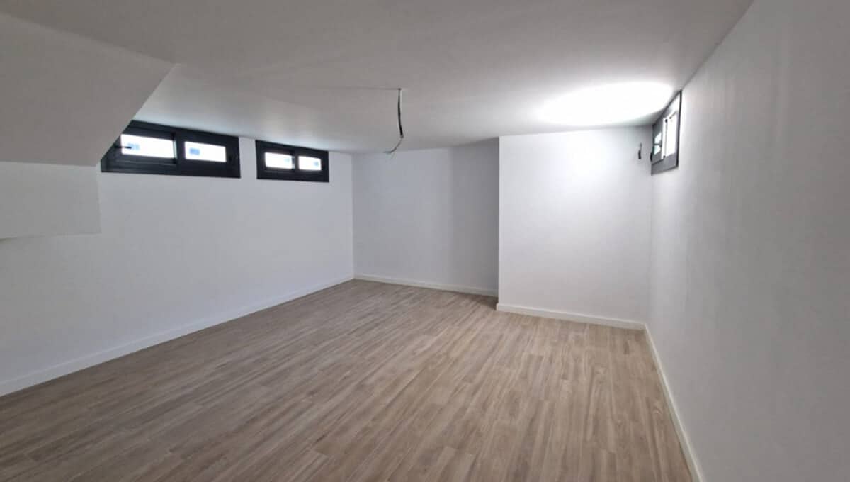 2 Bed, 2 Bath, HouseFor Sale, La Duquesa, Malaga