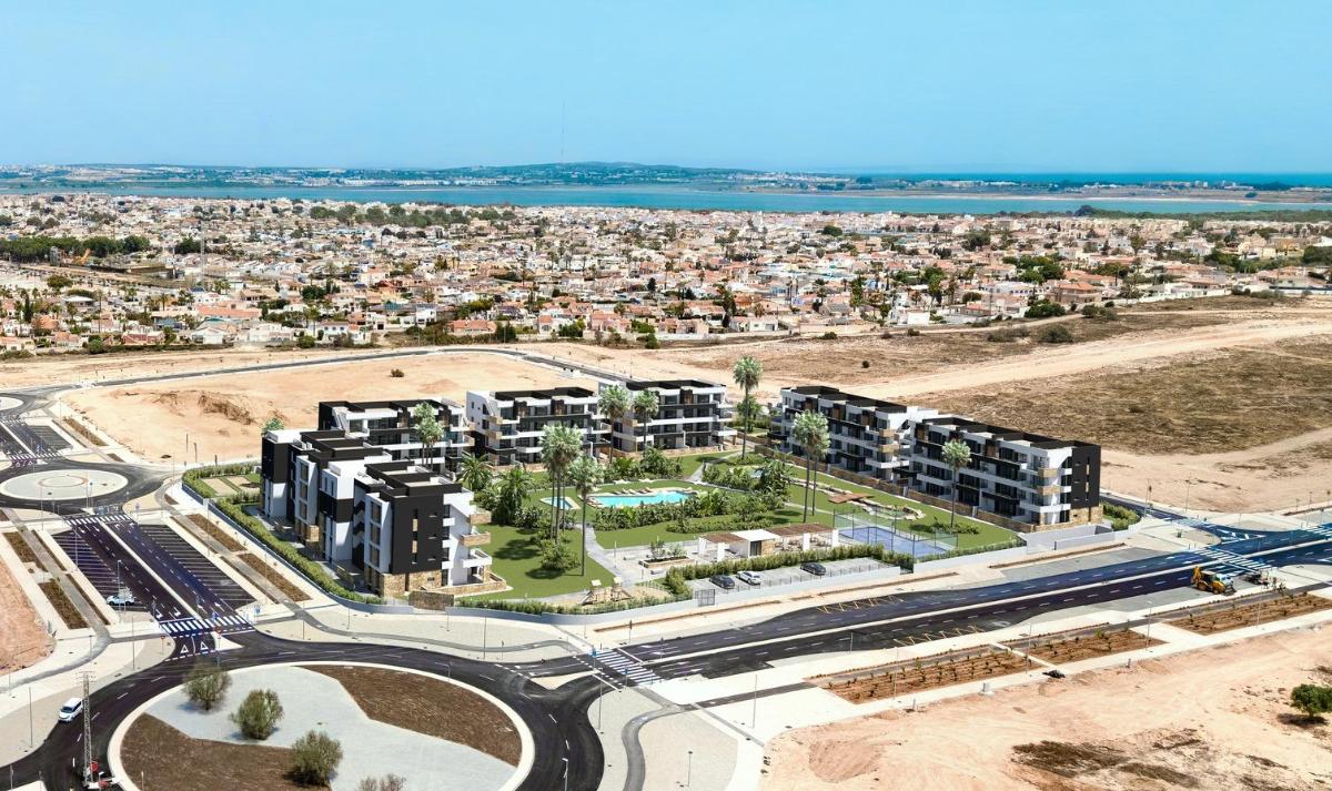 2 Bed, 2 Bath, ApartmentFor Sale, Torrevieja, Alicante