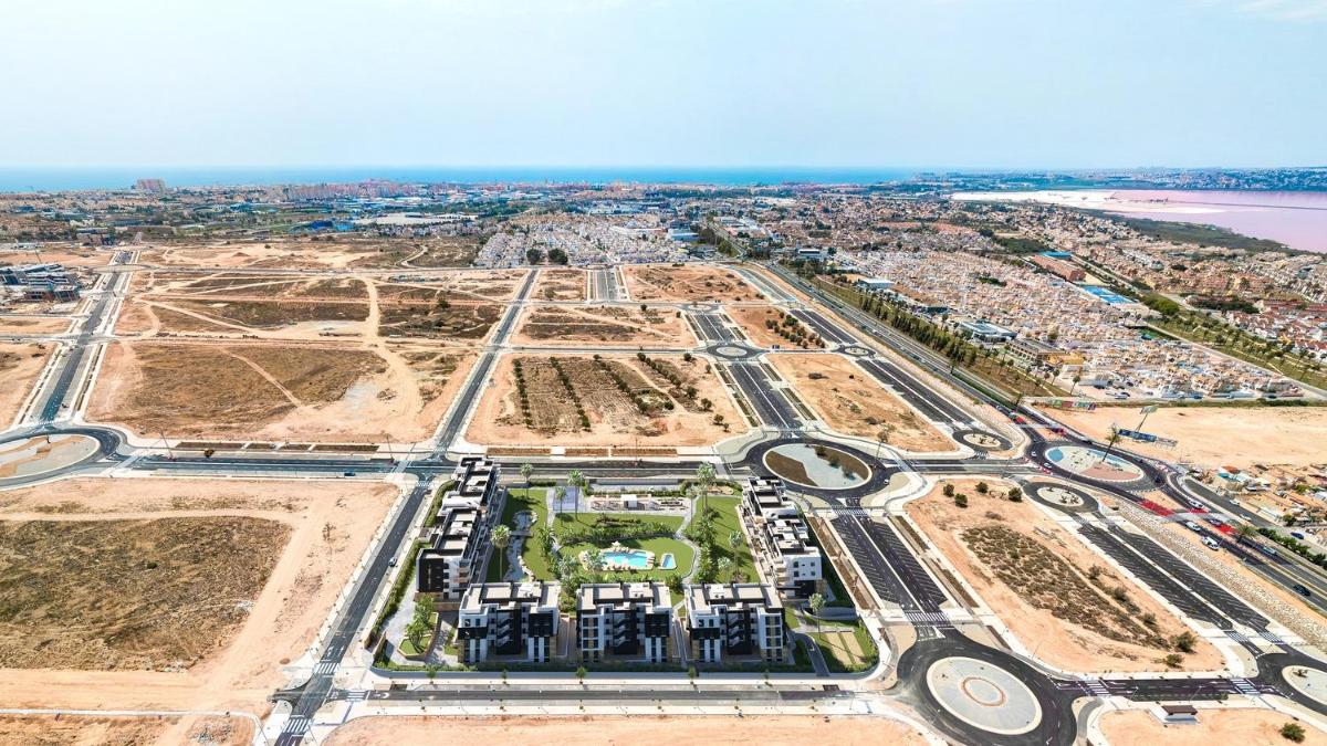 2 Bed, 2 Bath, ApartmentFor Sale, Torrevieja, Alicante